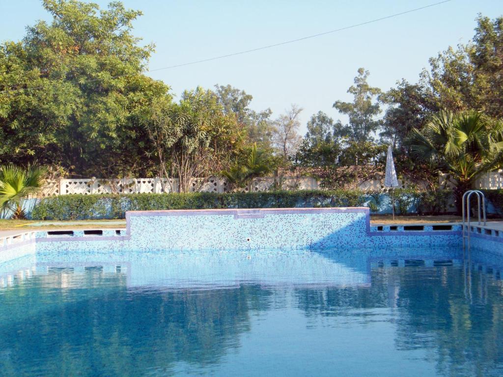 Swaraj Resorts Bharatpur Εξωτερικό φωτογραφία