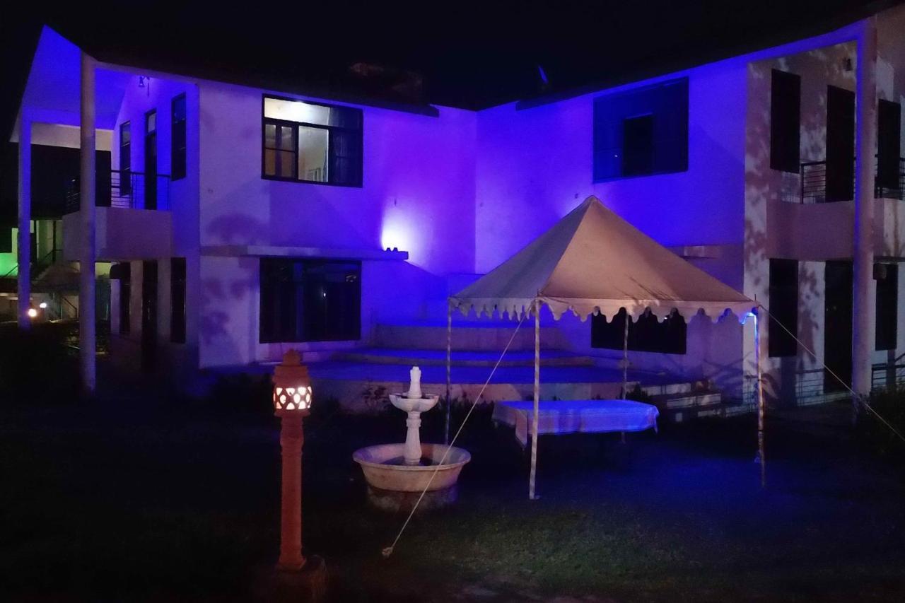 Swaraj Resorts Bharatpur Εξωτερικό φωτογραφία