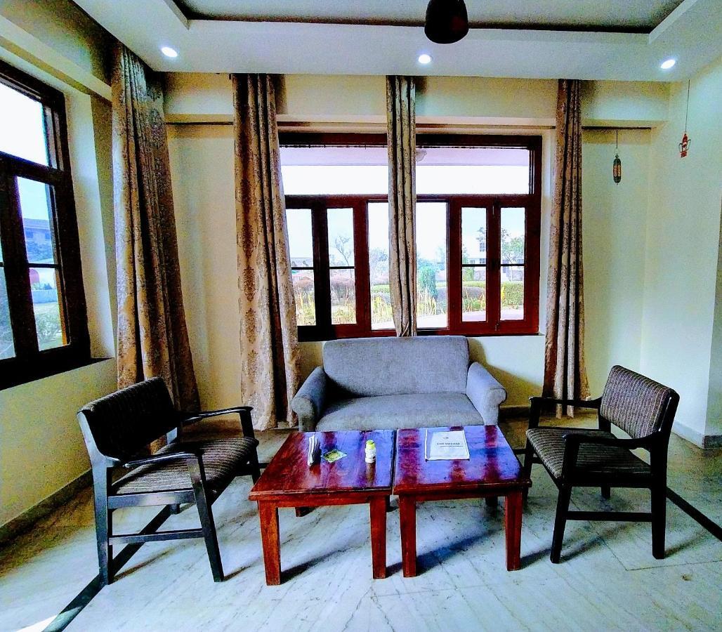 Swaraj Resorts Bharatpur Εξωτερικό φωτογραφία