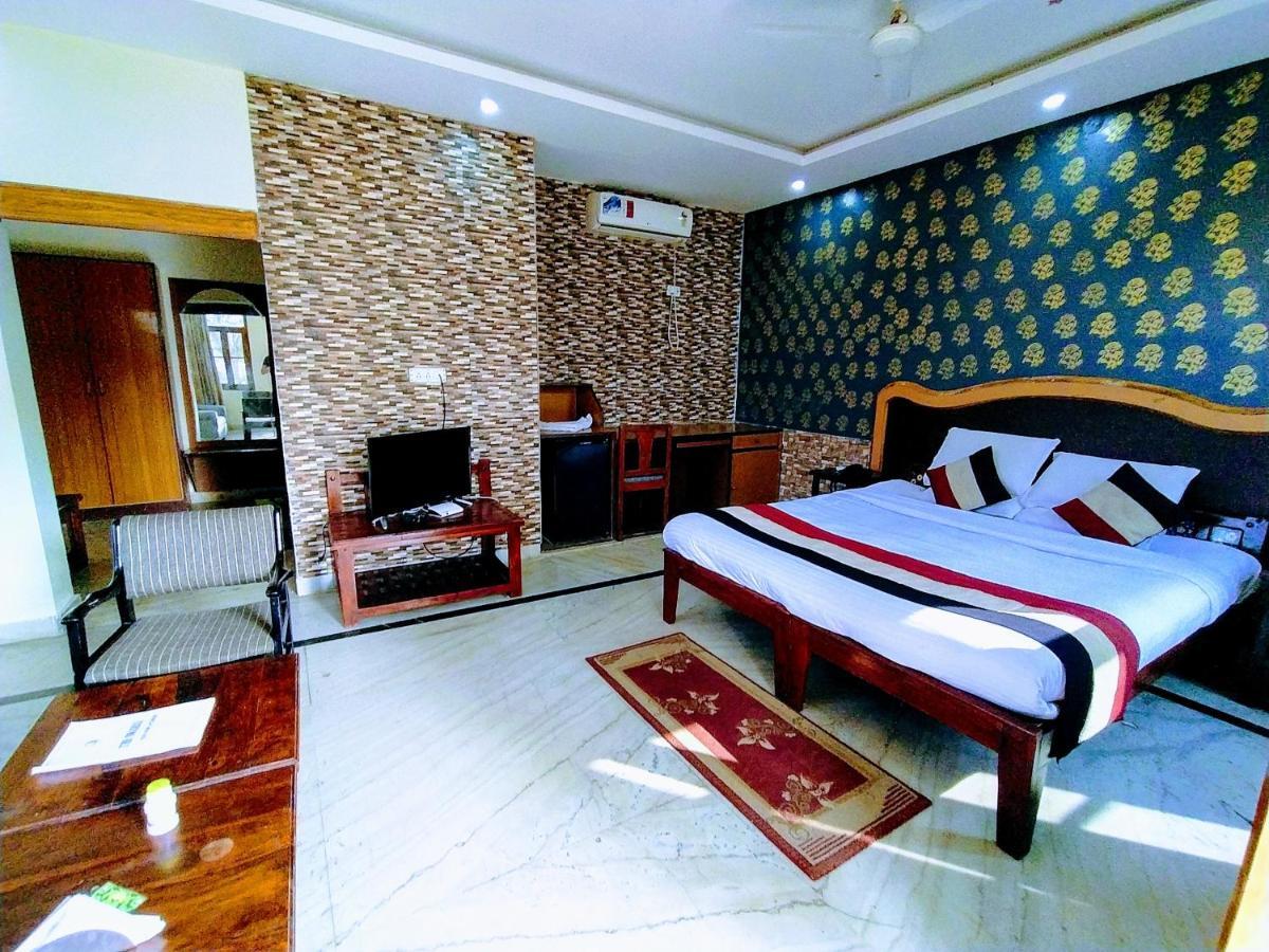 Swaraj Resorts Bharatpur Εξωτερικό φωτογραφία