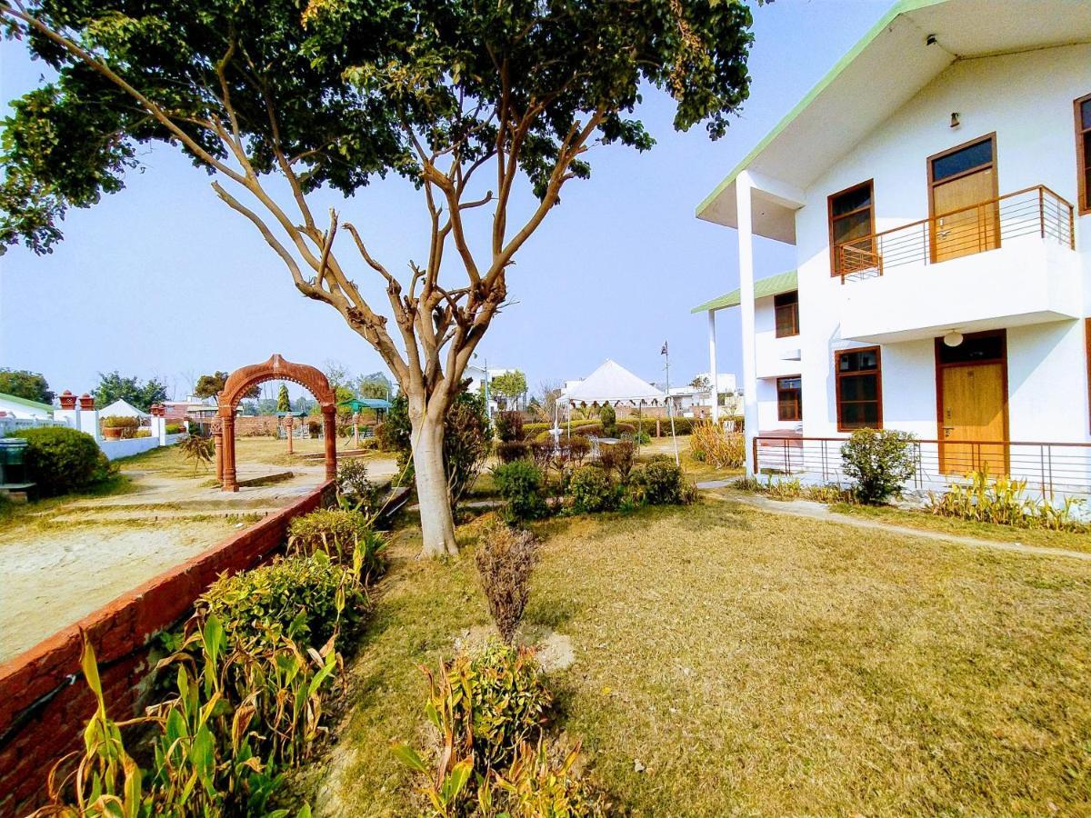 Swaraj Resorts Bharatpur Εξωτερικό φωτογραφία